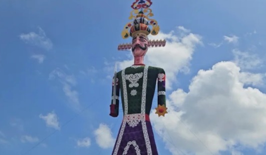 20-storey Raavan effigy at Dussehra festival 2025